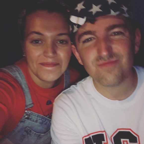 Meet Your Posher, Kristen! - Picture 2 of 6